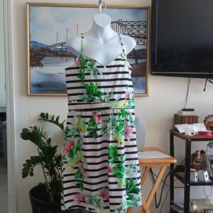 R&K Ladies Dress Size 18 Zipper On Side Tie In Back LNC